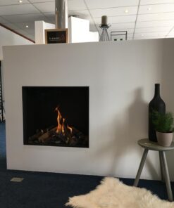 Element 4 Modore 75 showroom