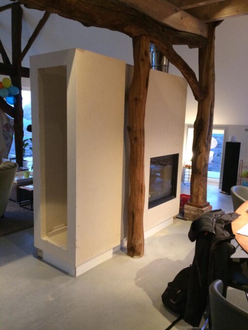 hout doorkijkhaard met ombouw